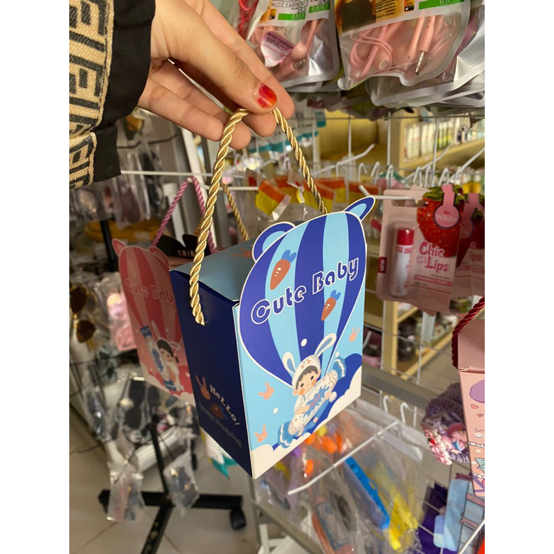 

Goodiebag paperbag lucu random