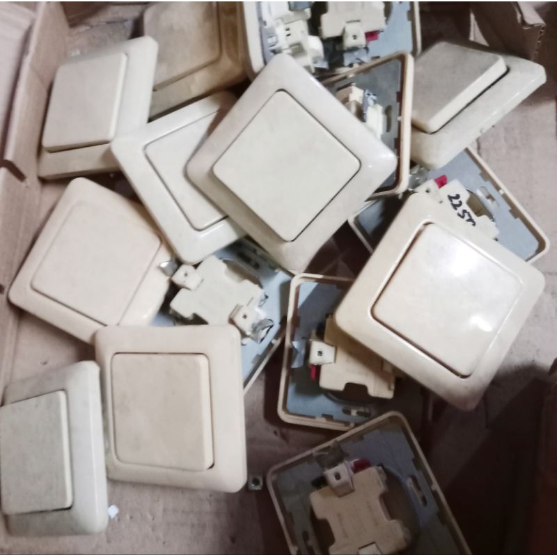 Saklar Single - Saklar Engkel SHINYOKU