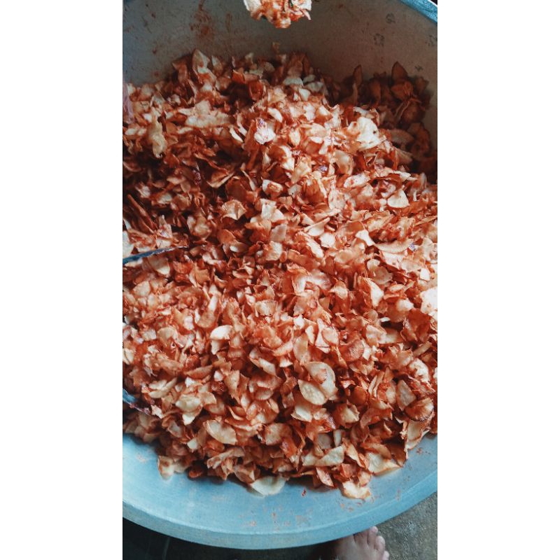 

keripik singkong pedas manis dan original 50 ribu per kilogram