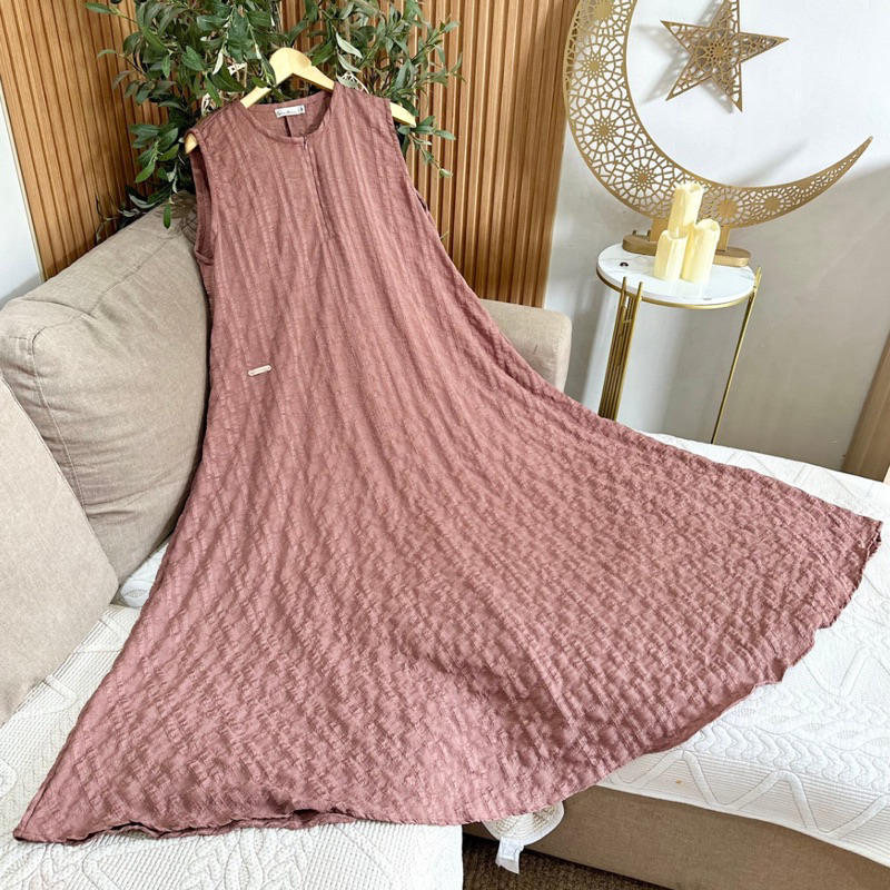 HijabnyakitaByDARA - Bubble Inner Dress Panjang Baju Tanpa Lengan Wanita Casual
