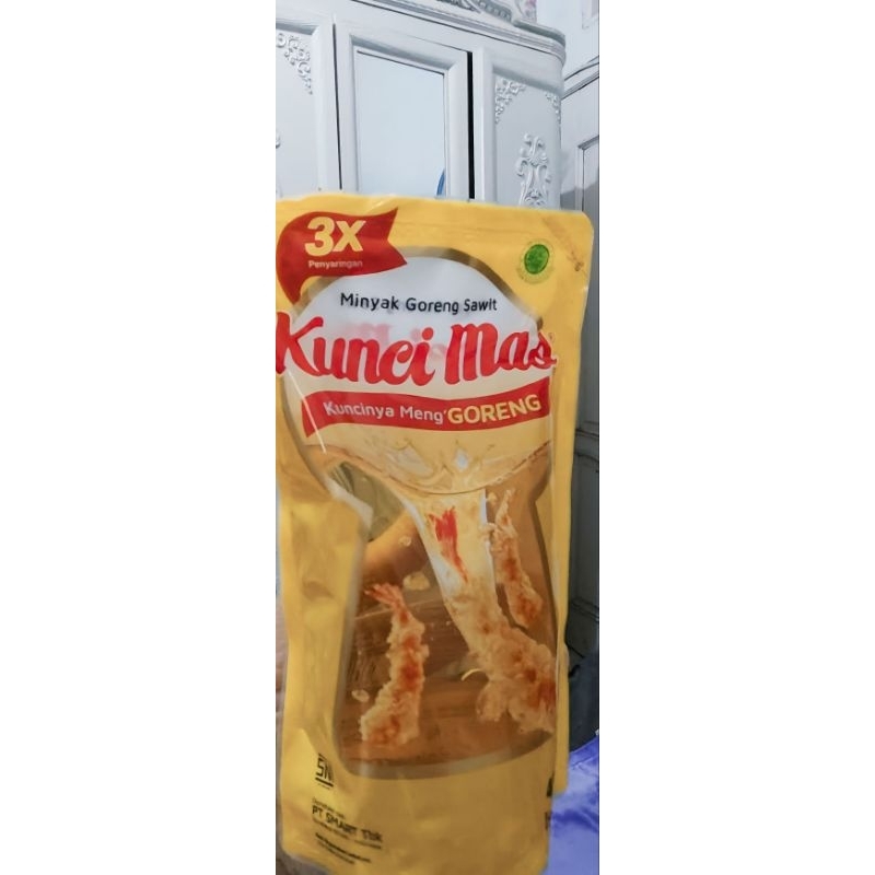 

MINYAK GORENG KUNCI MAS 200 ml