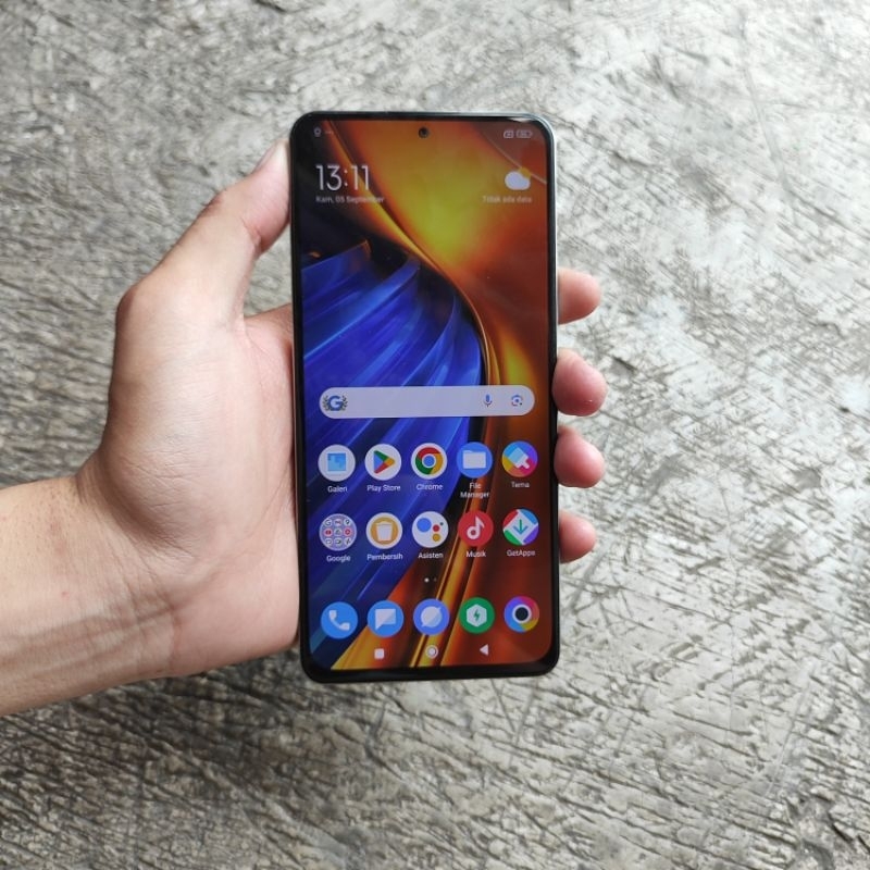 XIAOMI POCO F4 RAM 8/256 GB SECOND BATANGAN