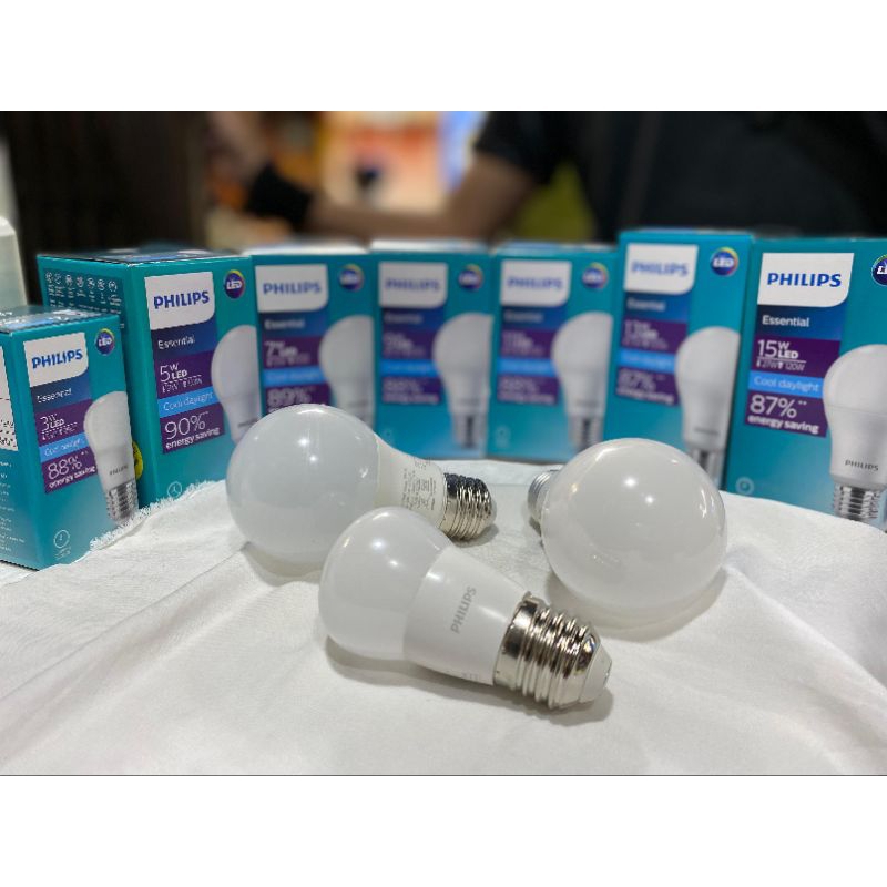 Lampu Philips Esential LED