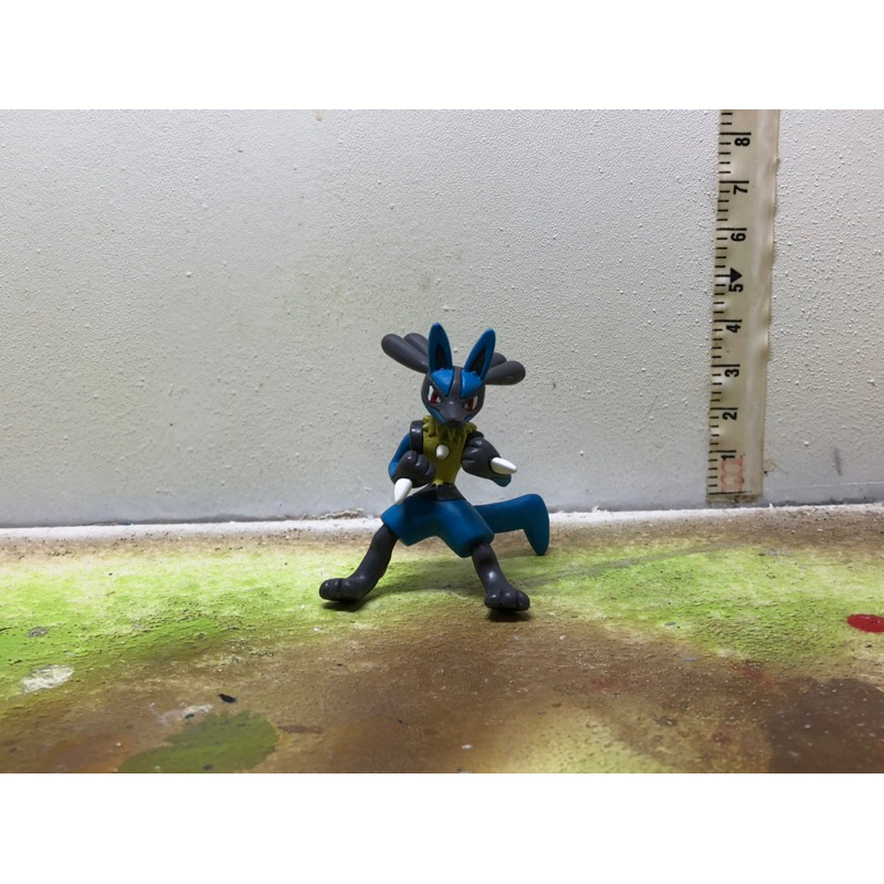 Pokemon Lucario Tomy