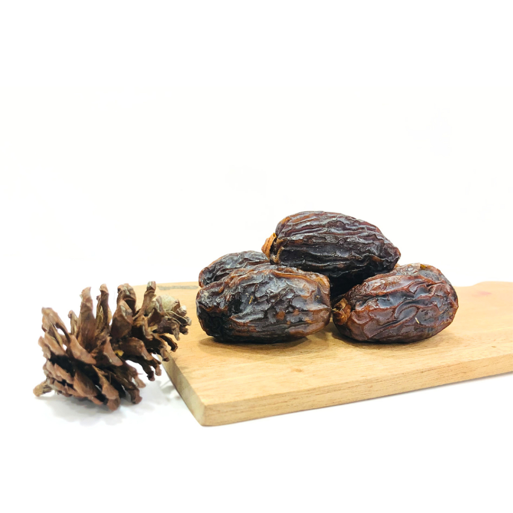

Kurma Medjoul Medium Premium 1kg / Kurma Medjol California / Medjool Asli 100% / Palestina Medjool