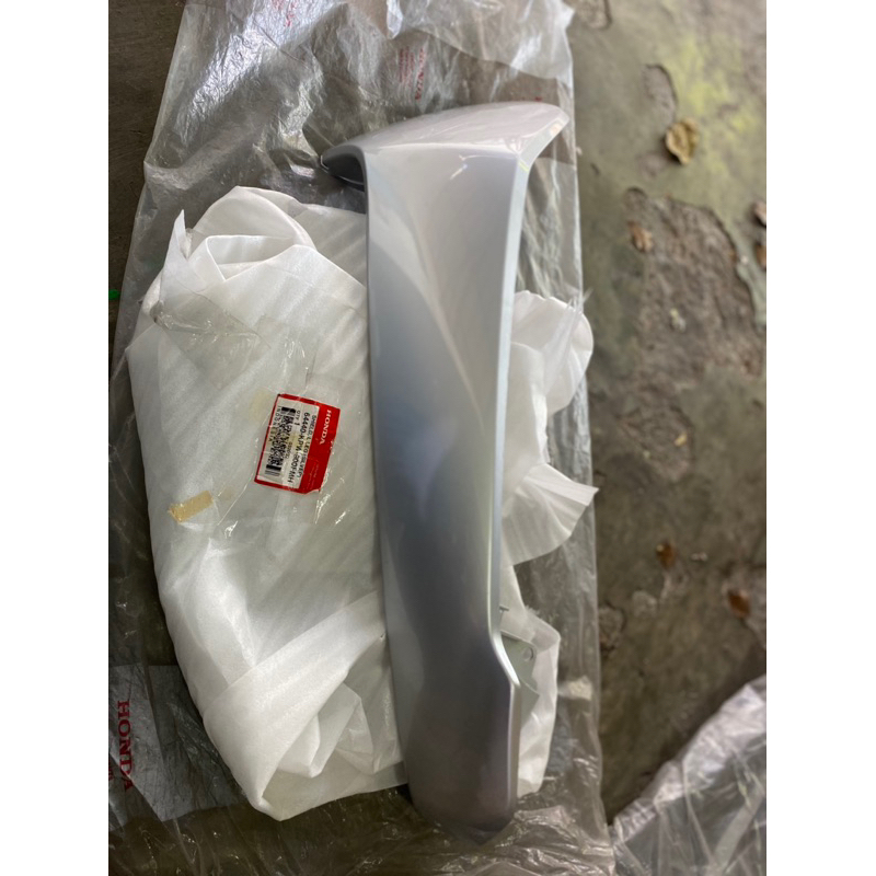 Sayap luar honda kirana original baru silver 64440-kpw-900fmh ori ahm original ahm