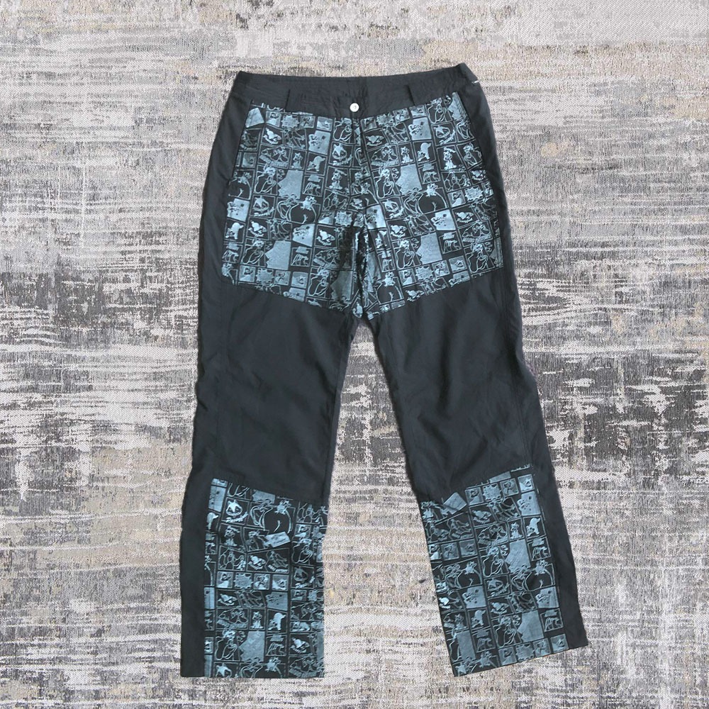 [PRELOVED] CELANA BAHAN | LOONEY TUNES | PRINT |  HITAM | SECOND