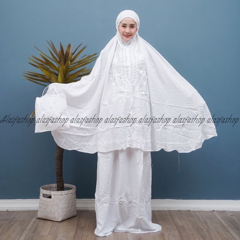 Mukena Jumbo Putih Bordir Pita Bali Rayon