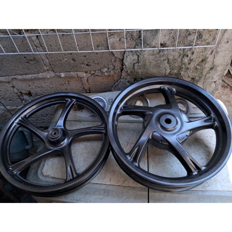 Velg pelek mio m3 m 3 fino 125 fi soul gt xeon racing palang original ori copotan standar kelengkapa