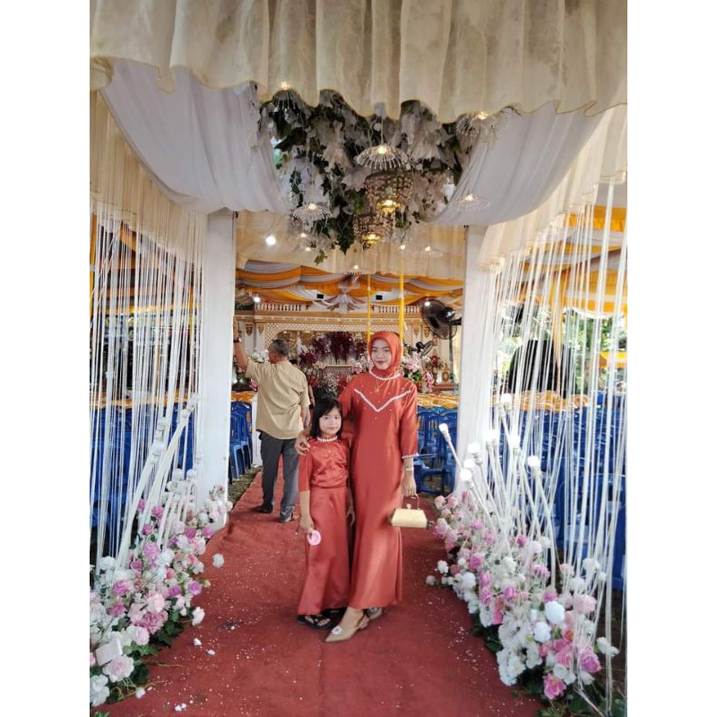 gamis kondangan simple elegan