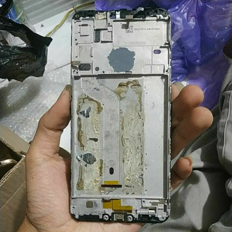 FRAME ONLY+FLEKSIBEL ON OFF VOLUME BEKAS REDMI 6 PRO