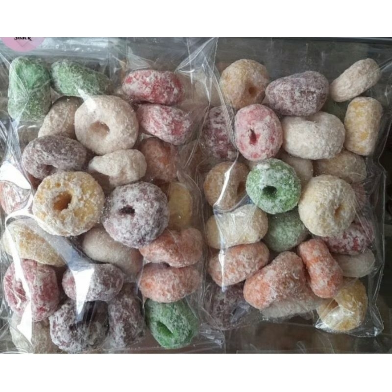 

Snack Cemilan Donat warna - Warni kemasan 250Gram