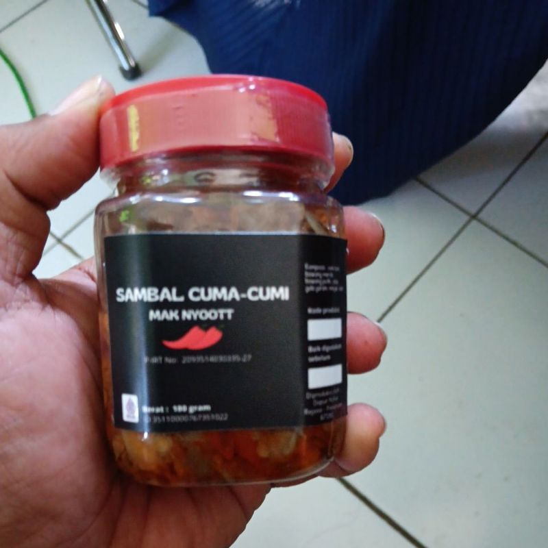 

sambal cuma - cumi mak nyoott