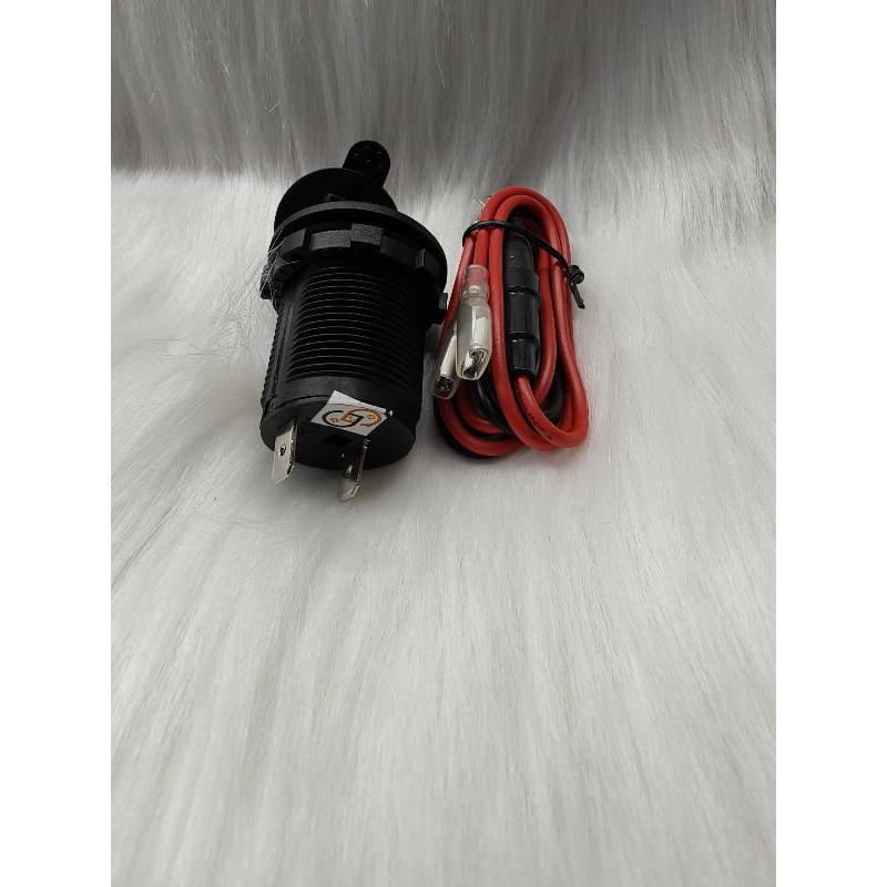 Soket lighter Mobil+ USB