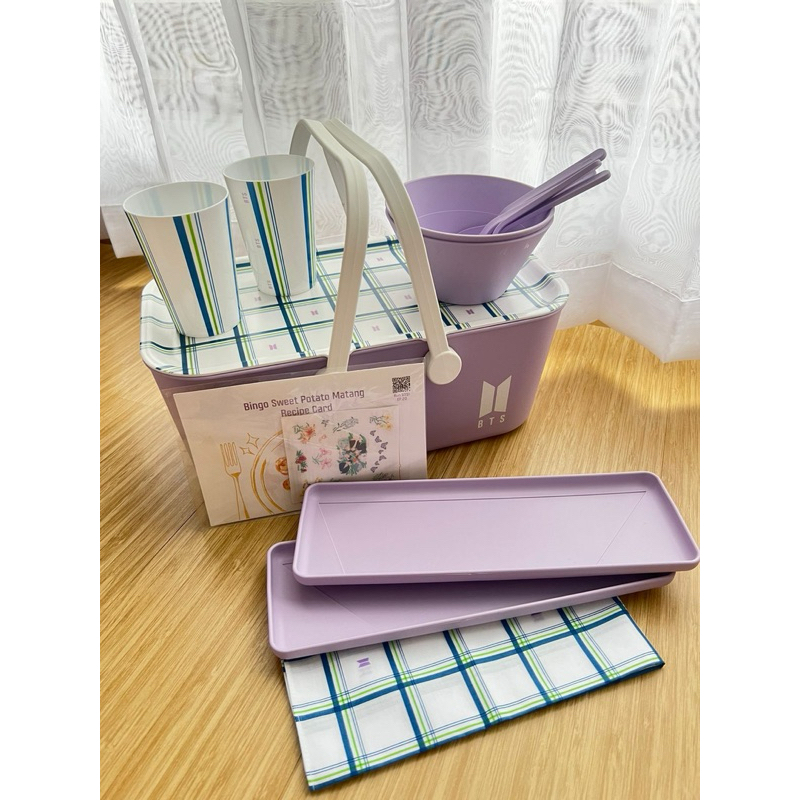 BTS merch box 2 picnic set