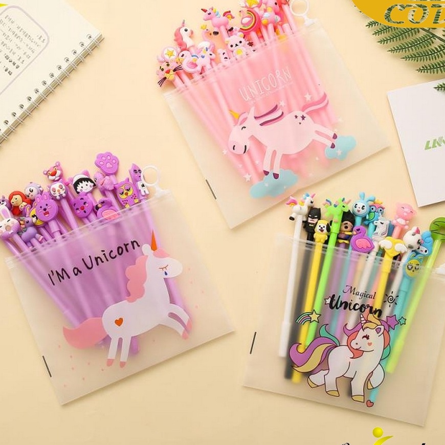 

PRODUK AWAL TAHUN ONEA15 Pulpen Gel Karakter Lucu Set Isi 2PCS Pena FREE Zipper Pouch Tempat Pensil Transparan Murah