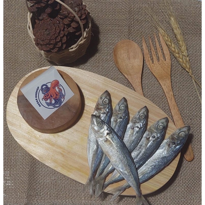 

IKAN JAPUH 1KG/ IKAN ASIN JAPUH KETAN/ IKAN ASIN LAYANG JAPUH/ IKAN ASIN JAPUH