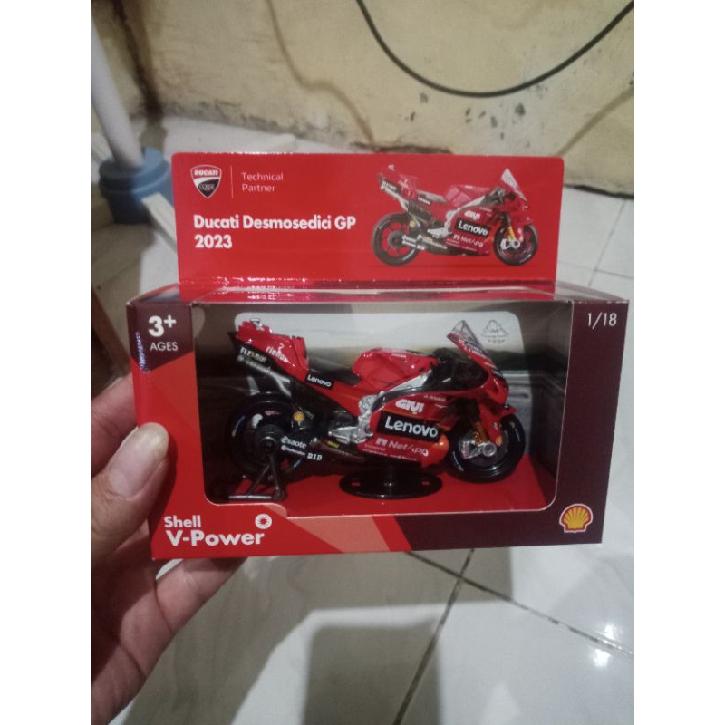 Diecast Ducati Desmosedici GP 23