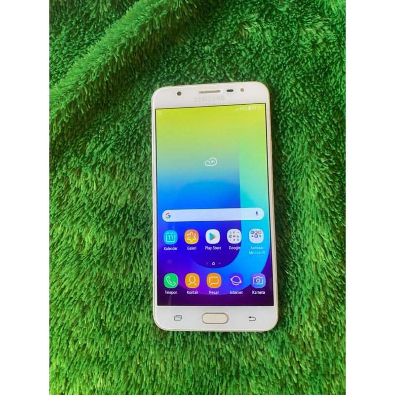 Samsung Galaxy J7 prime handphone second kondisi normal ram 3 internal 32 siap pake