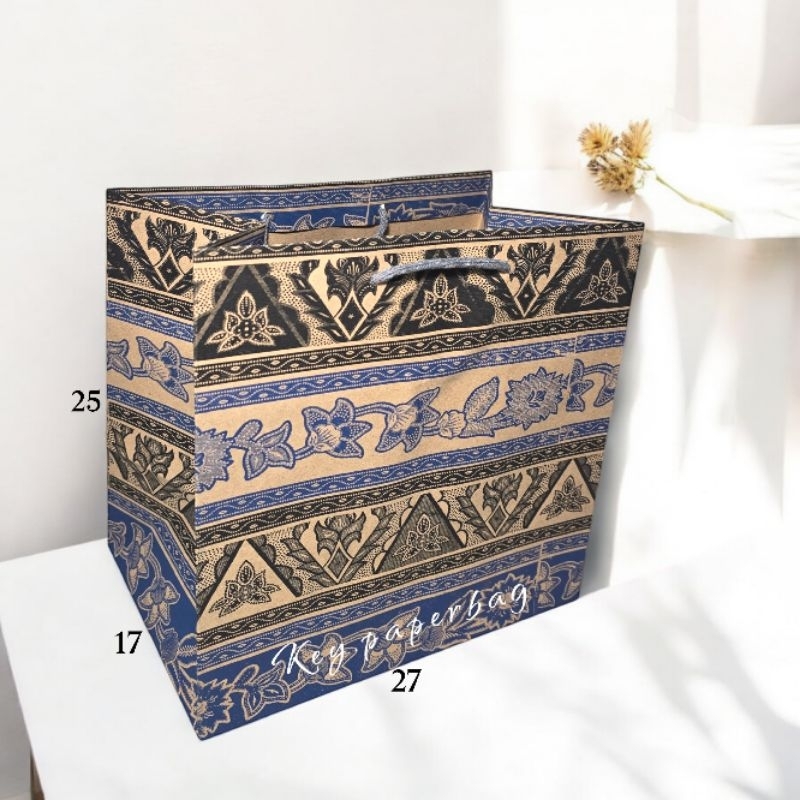 

Paper Bag Motif NX Uk 27x17x25