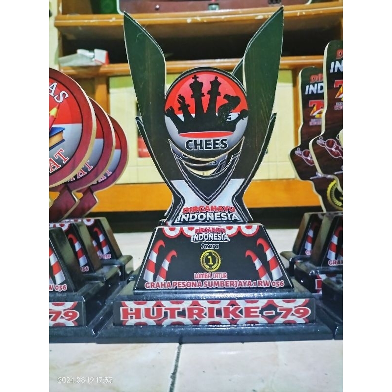 PIALA LOMBA CUSTOM