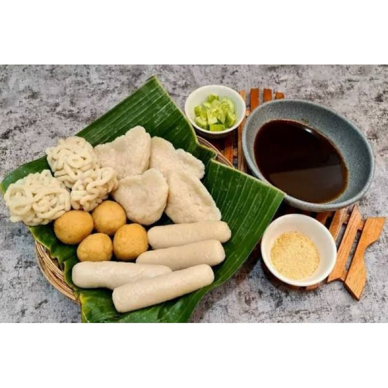 

PEMPEK IKAN GABUS SUPER ASLI KHAS PALEMBANG (PAKETAN 10PCS)