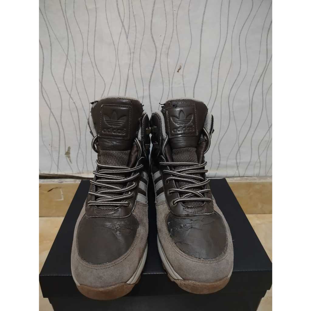 Sepatu Gunung Hiking Adidas Brown / Cokelat