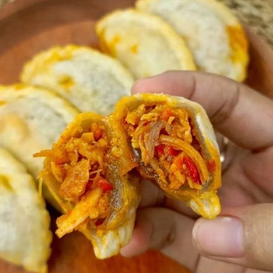 

CIRENG ISI AYAM SUWIR PEDAS TERMURAH