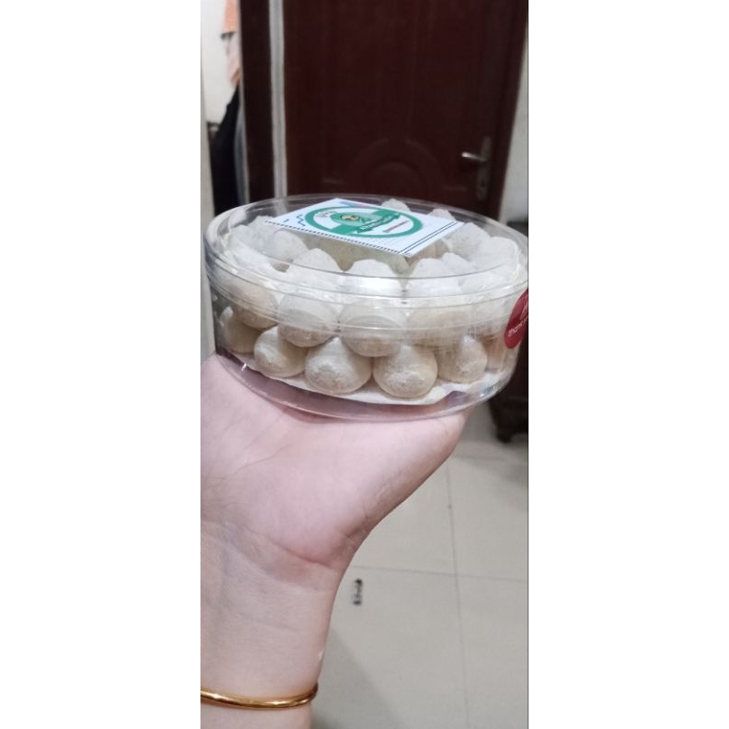 

bola salju 250 gram & 500gram