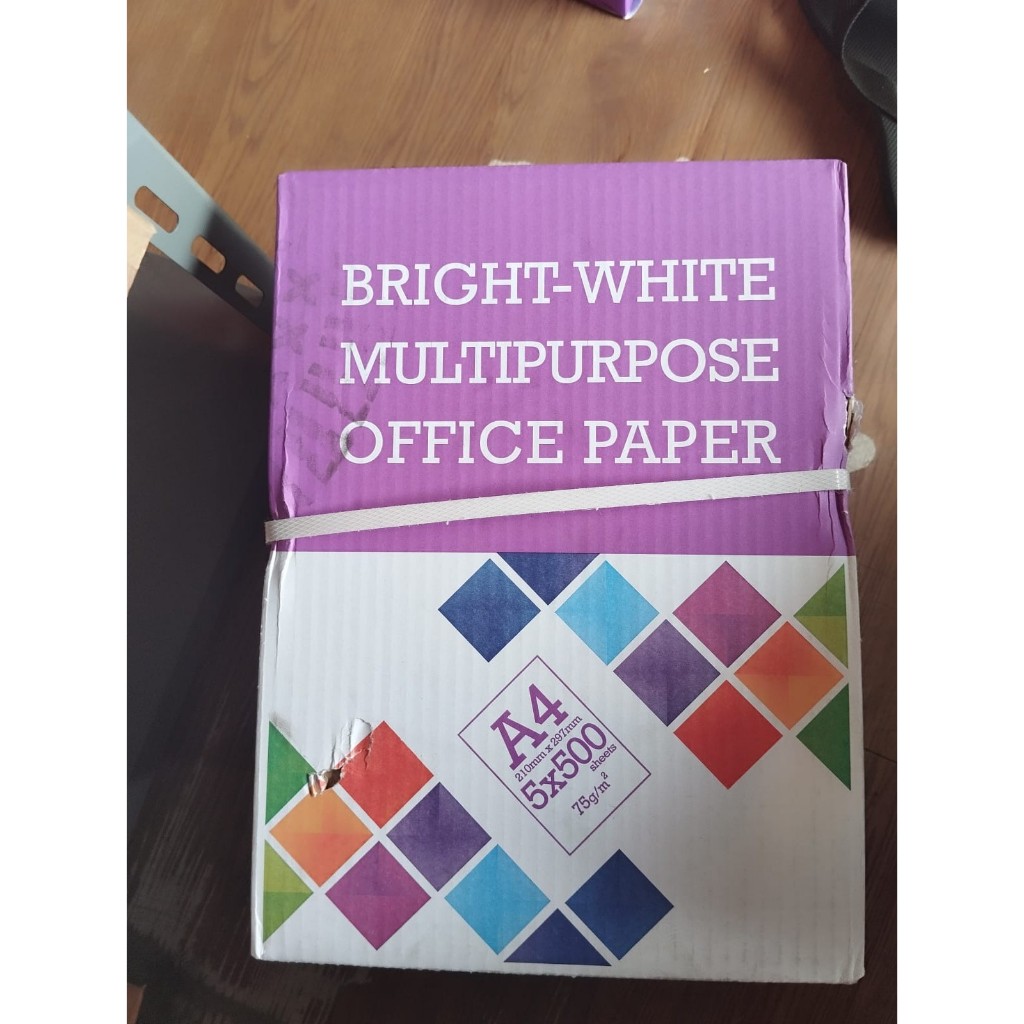 

kertas HVS A4 75 GR BMO 1 Rim isi 500 lembar