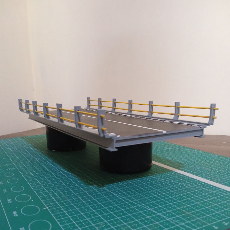 miniatur jembatan beton