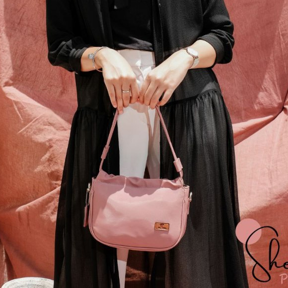 BIru Tsabita Sheina - Tas Selempang Wanita Warna Pink Bahan Sintesis Premium Waterproof