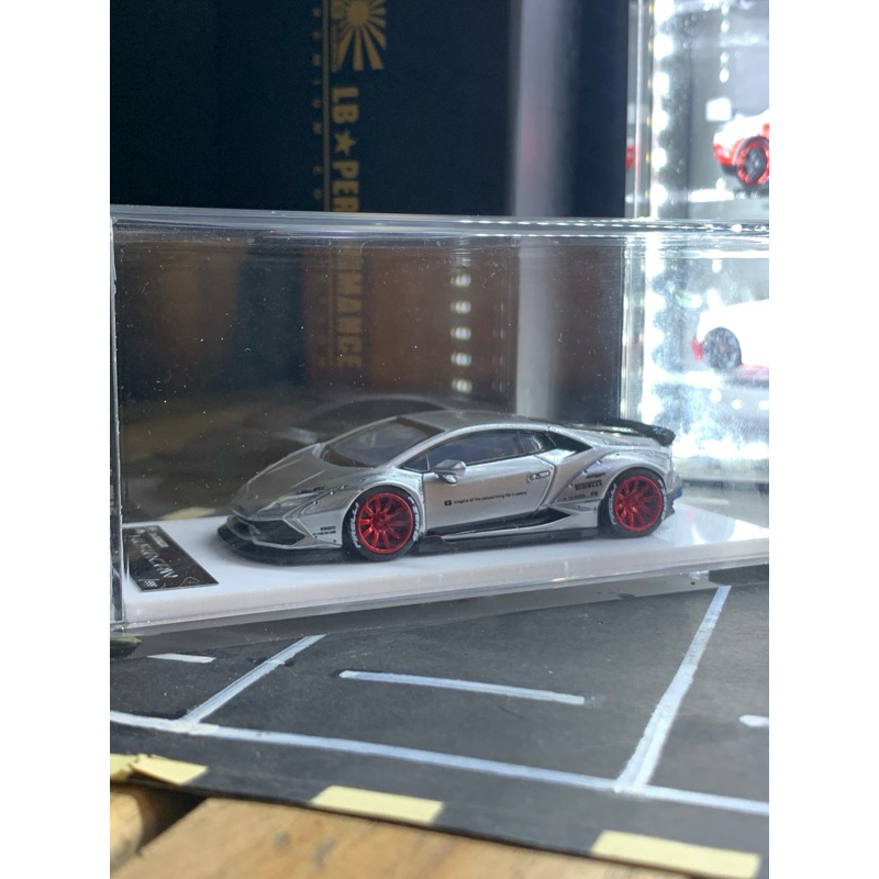 LB perfomance resin lamborghini huracan