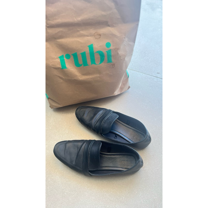 Rubi Slip On Flat shoes Wanita