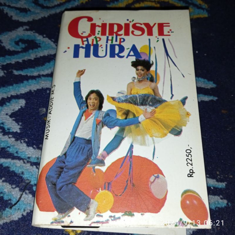 kaset pita Chrisye hip hip hura