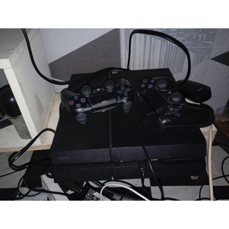 ps 4 hen