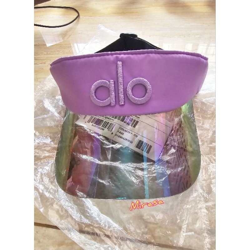 Preloved Alo Yoga Visor Hat