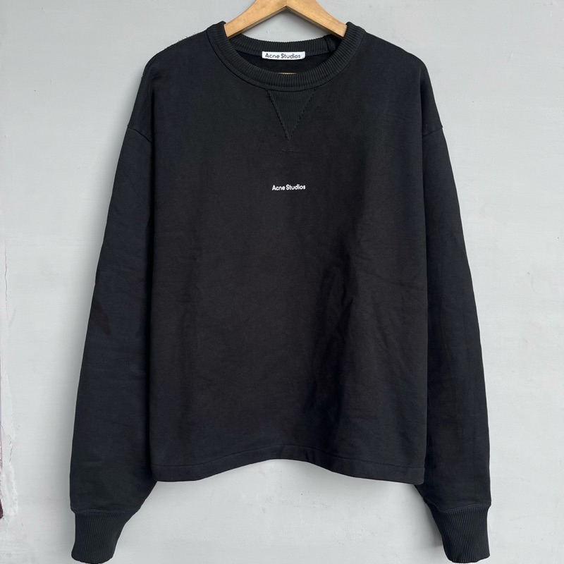 crewneck acne studios