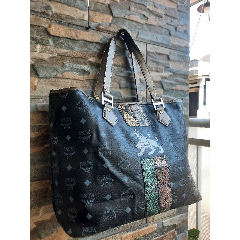 Totebag Navy MCM - TAS PRELOVED BRANDED ORIGINAL