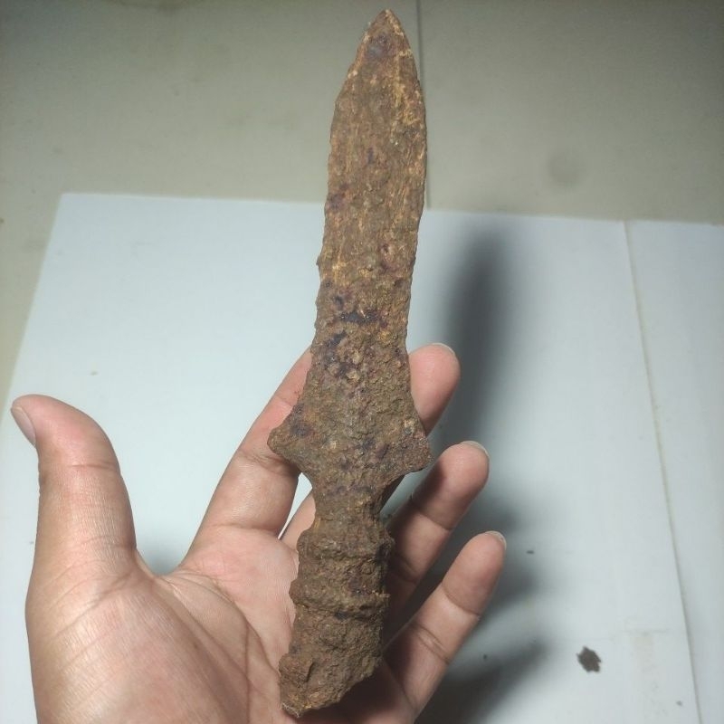 pusaka tombak sepuh temuan