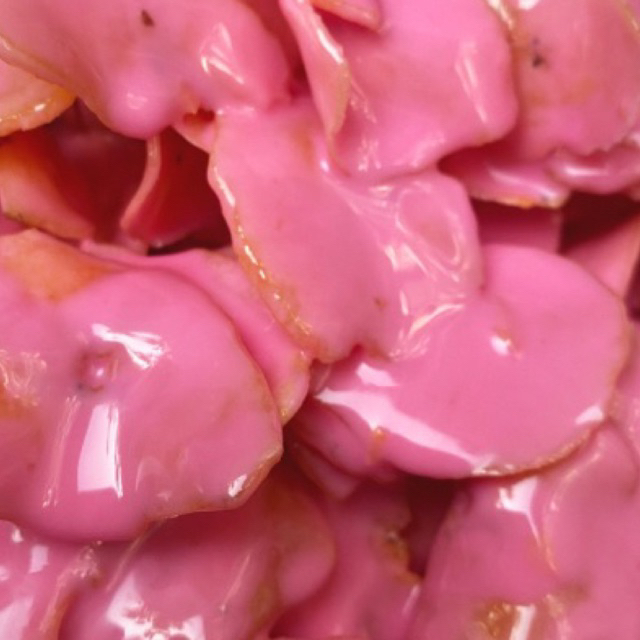 

KERIPIK PISANG STROBERRY LUMER/KRIPIK PISANG LUMER RASA STROBERRY