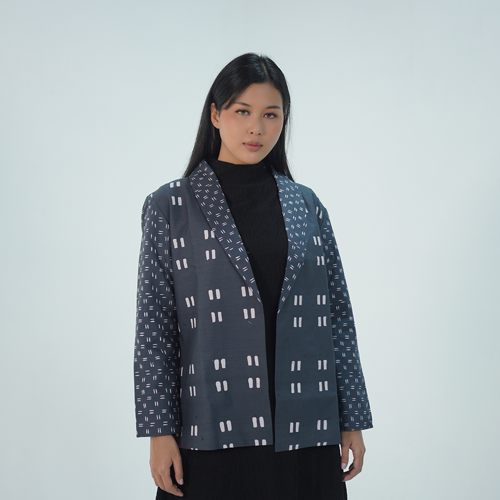 PRE ORDER - WouBatik - Advaya Series Blazer Wanita