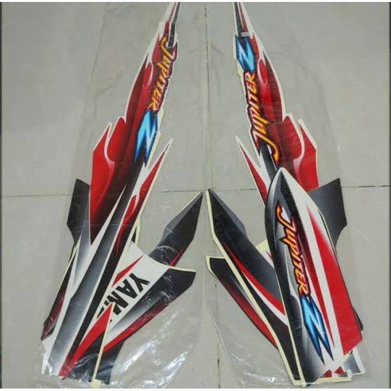 Striping Yamaha Jupiter z 2005