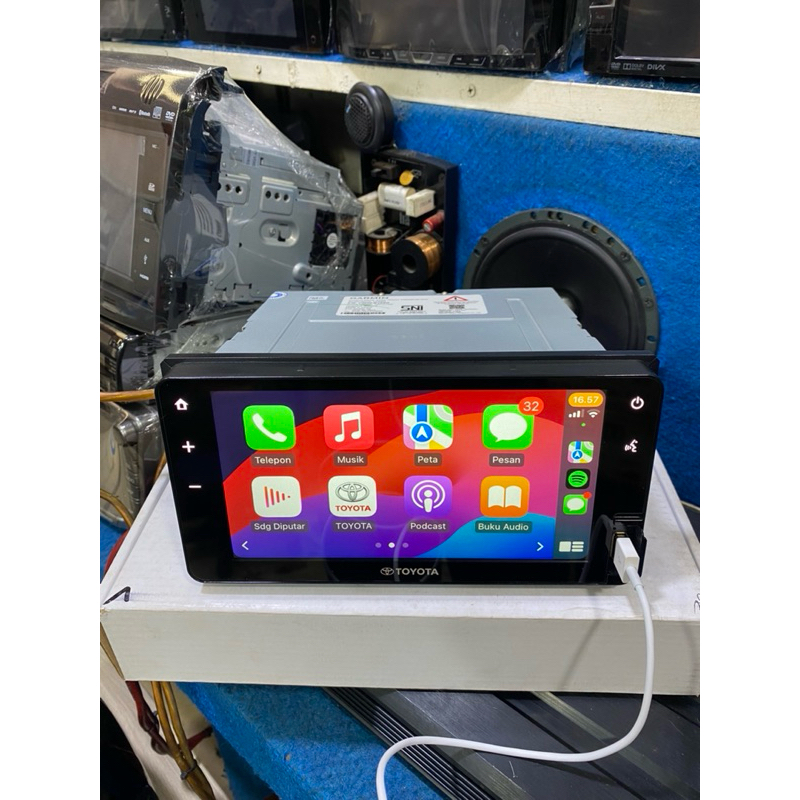 Head unit Toyota Rush GR Apple carplay dan android auto 7 inch wide