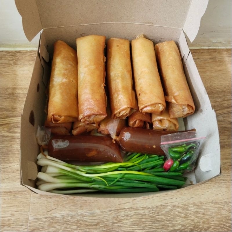 

lumpia goreng paket 10 pcs