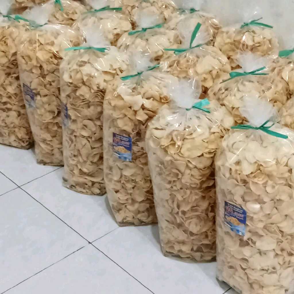 

2 Kg - Keripik Singkong Rasa Gadung Varian Original Tanpa Bahan Pengawet - Enak, Renyah, & Halal