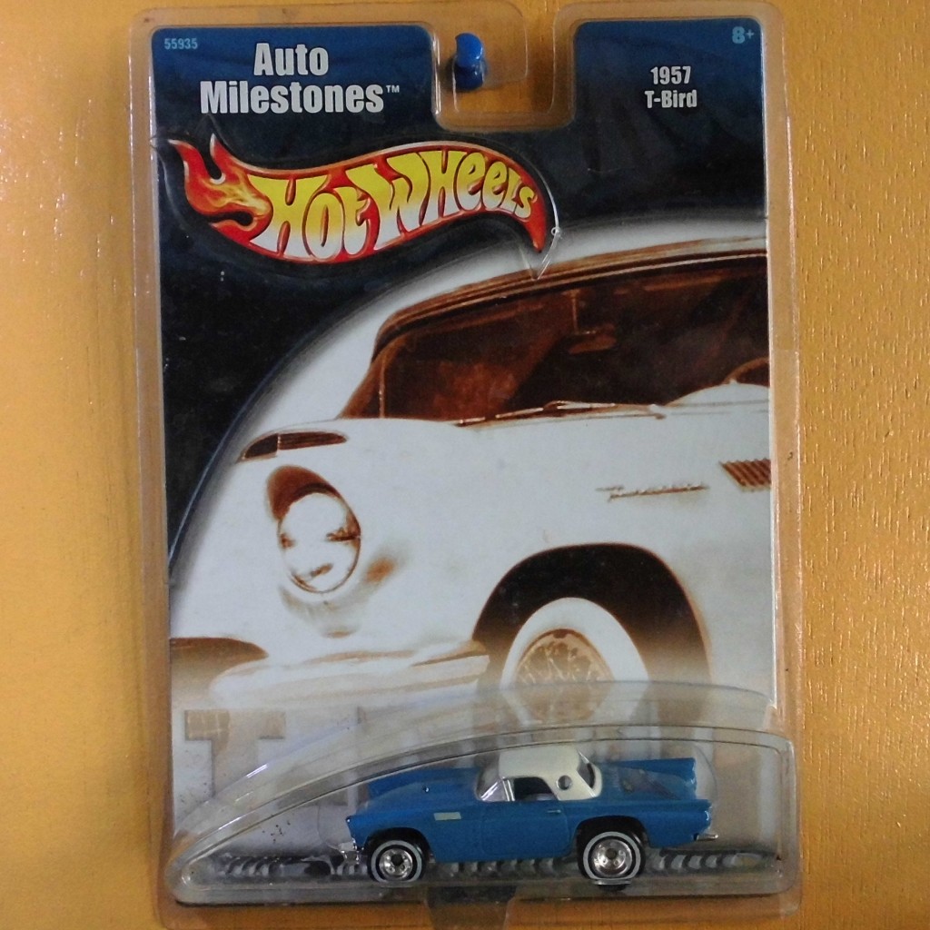 Hot Wheels 2001 – Auto Milestones  1957 T Bird