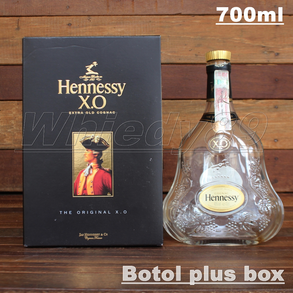 Botol bekas hennessy xo buat koleksi