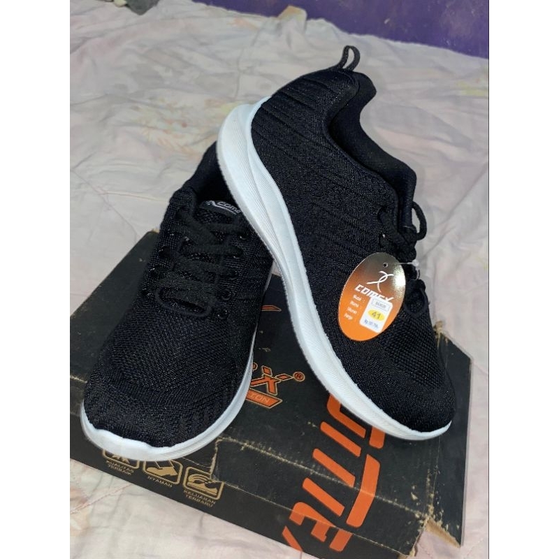 PRELOVED SEPATU COMEX PRODUK LOKAL ANDO