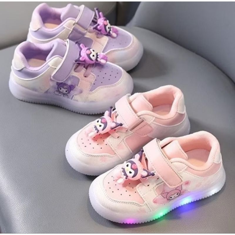 Sepatu Sneakers Anak Perempuan KUROMI STAR LED 21 - 30